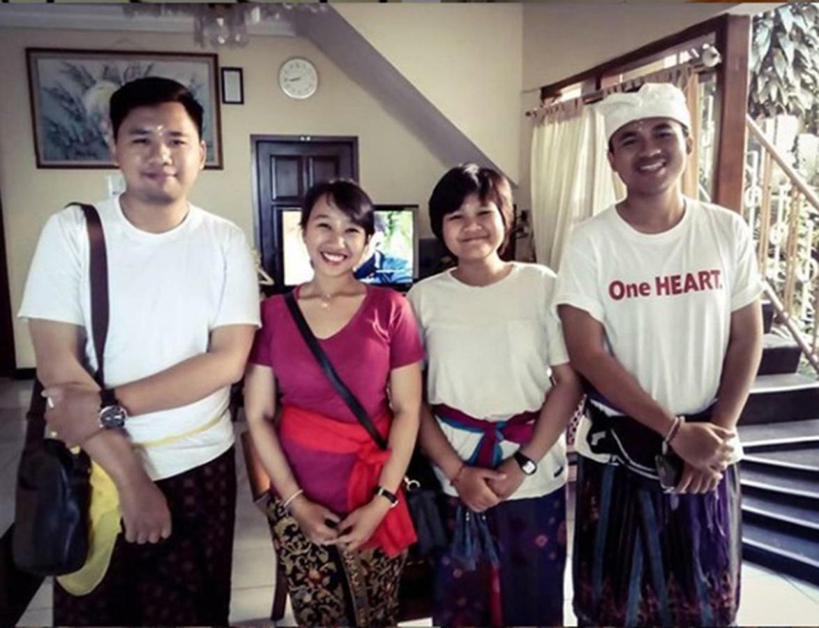Vidi 1 Hotel Jogjakarta Kejayan Bagian luar foto